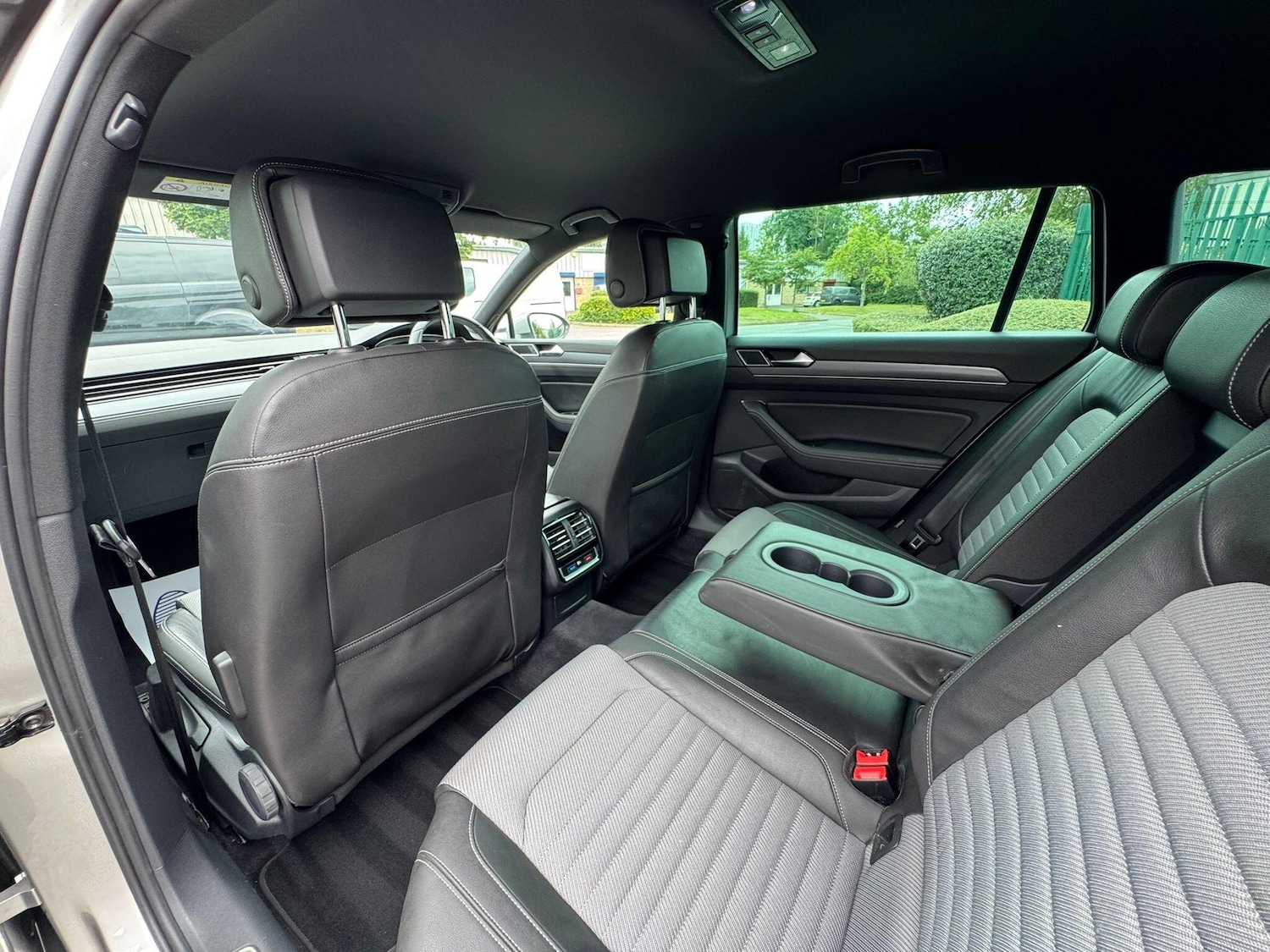 Used Volkswagen Passat 2015 for sale - 77238267: Photo 54