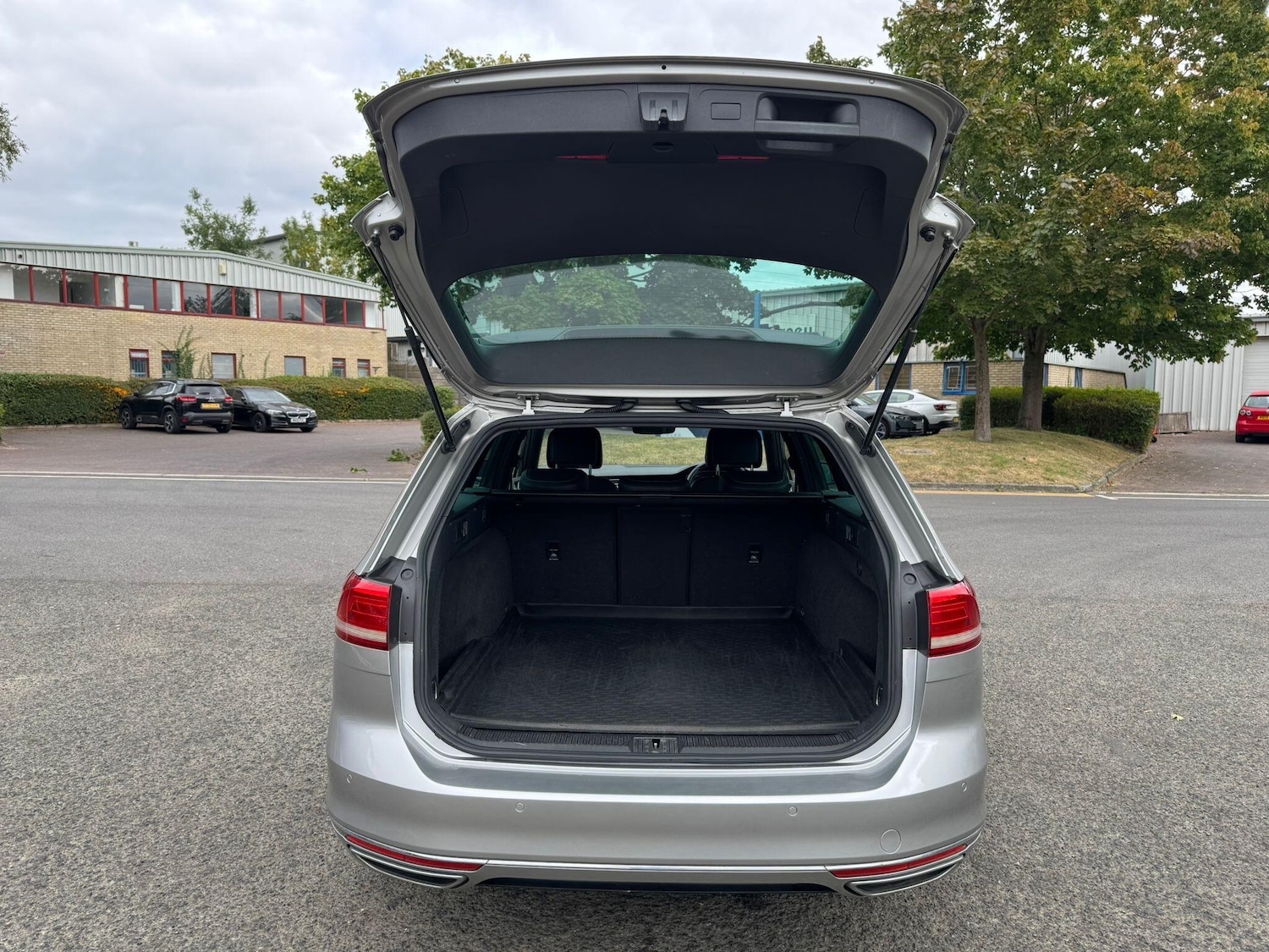 Used Volkswagen Passat 2015 for sale - 77238267: Photo 8