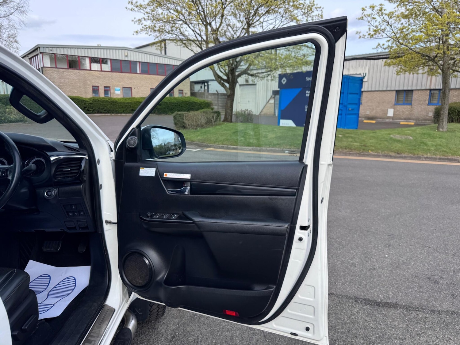 Used Toyota Hilux 2019 for sale - 78128174: Photo 14