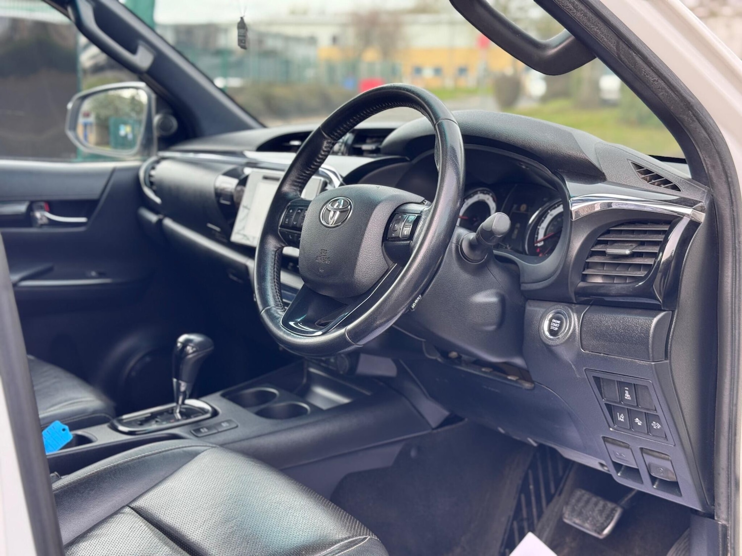 Used Toyota Hilux 2019 for sale - 78128174: Photo 15