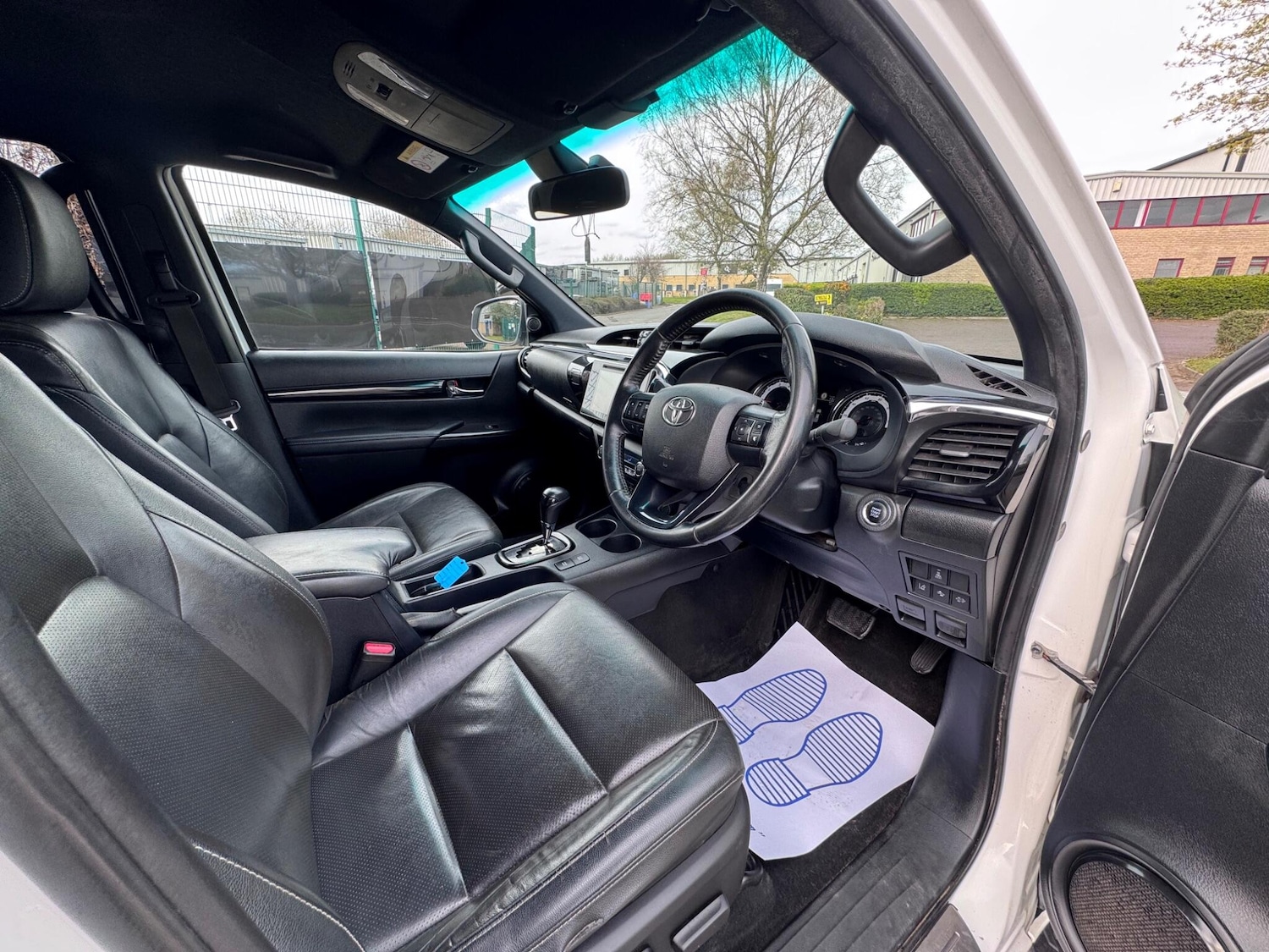 Used Toyota Hilux 2019 for sale - 78128174: Photo 16