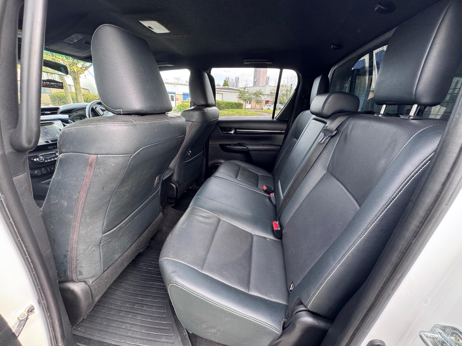 Used Toyota Hilux 2019 for sale - 78128174: Photo 40