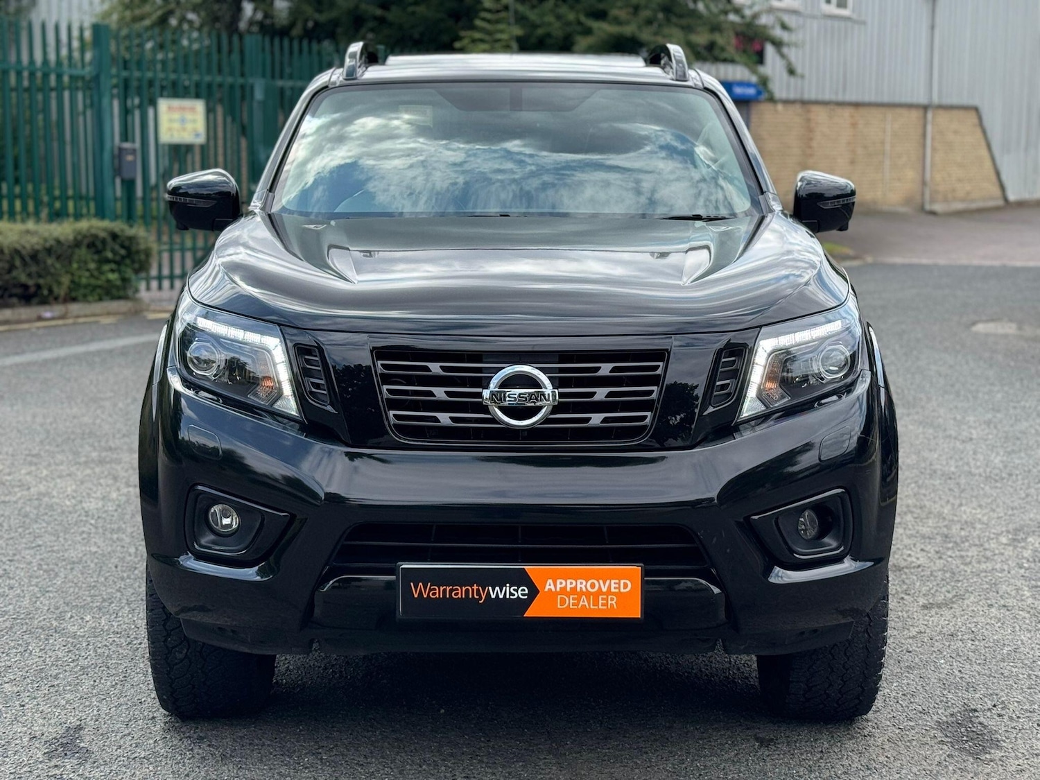 Used Nissan Navara 2019 for sale - 77724073: Photo 2