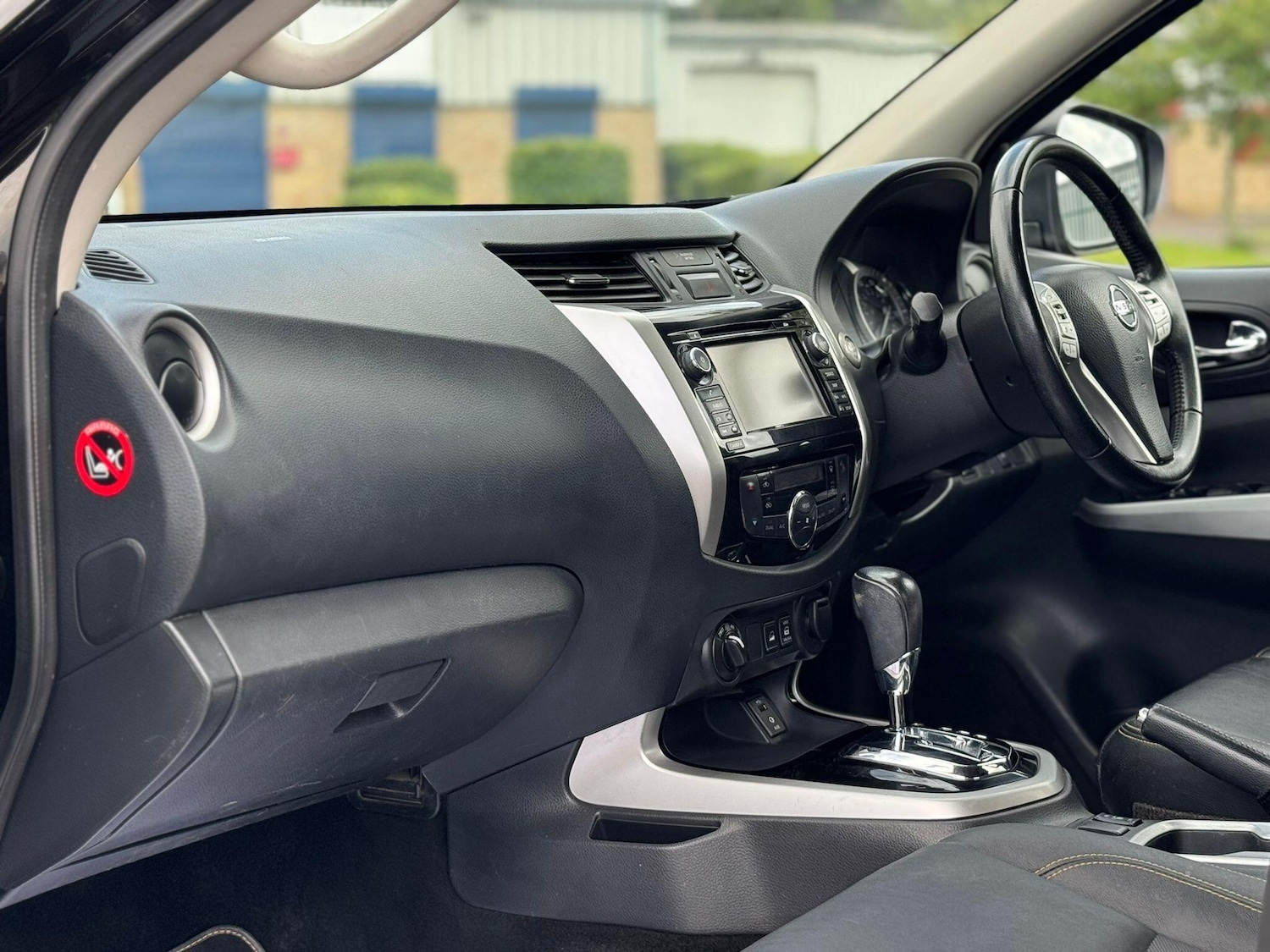 Used Nissan Navara 2019 for sale - 77724073: Photo 49