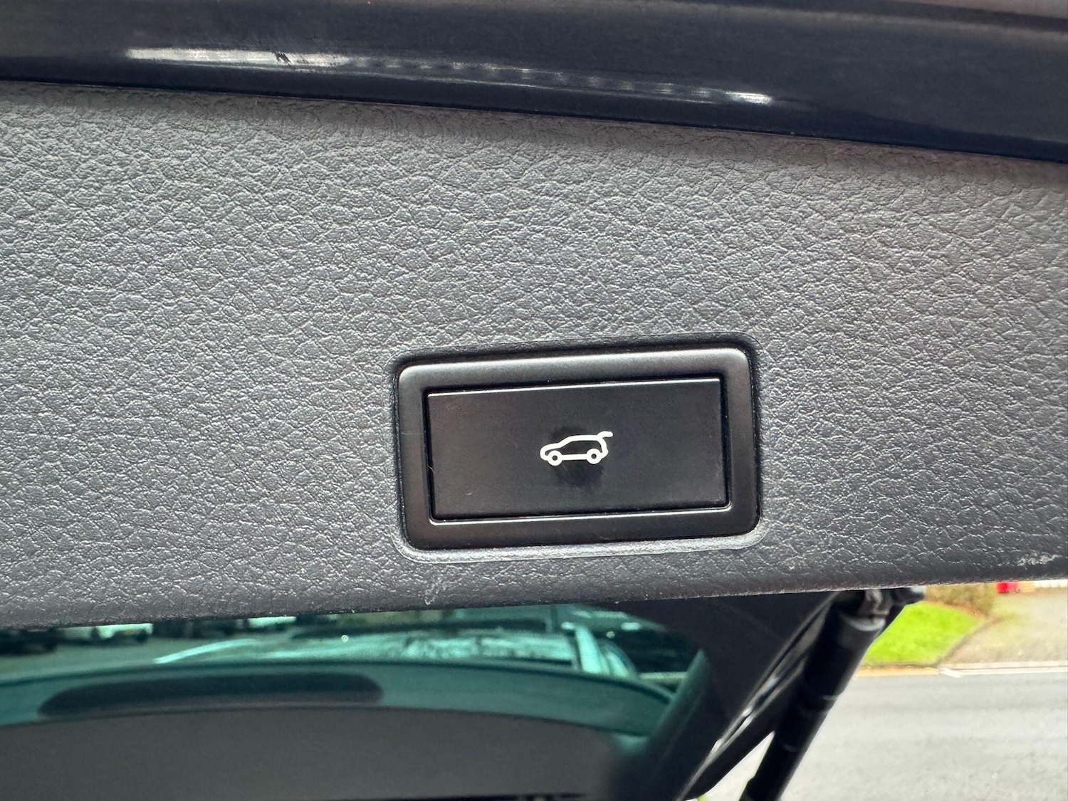 Used Volkswagen Touareg 2017 for sale - 76953044: Photo 14