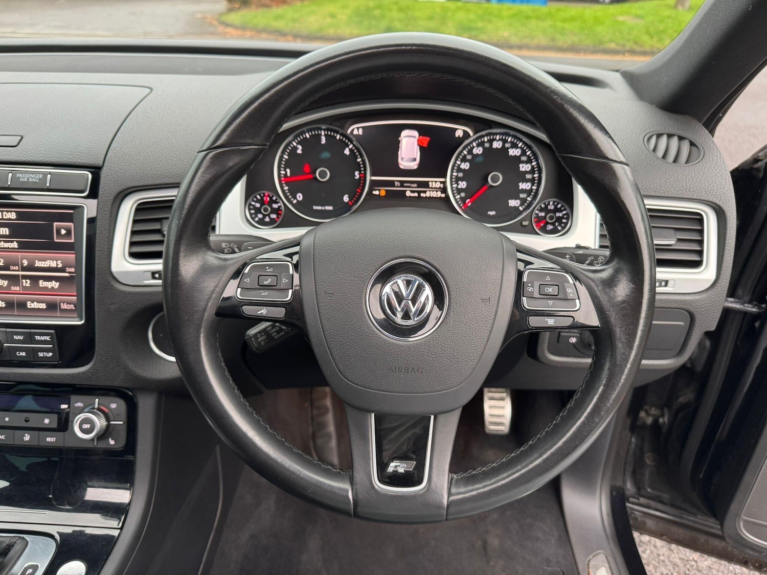 Used Volkswagen Touareg 2017 for sale - 76953044: Photo 34