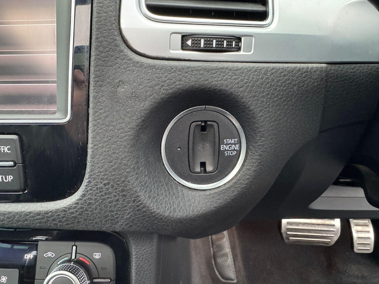 Used Volkswagen Touareg 2017 for sale - 76953044: Photo 45