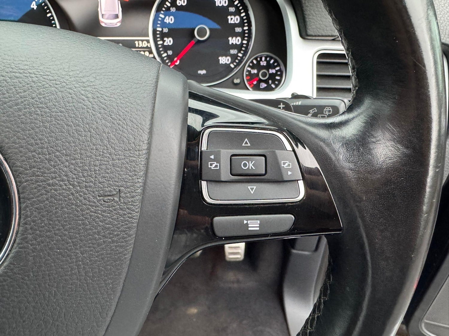 Used Volkswagen Touareg 2017 for sale - 76953044: Photo 57