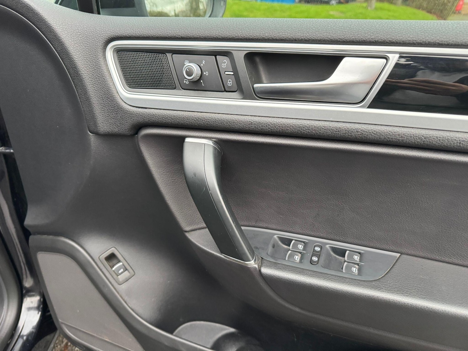 Used Volkswagen Touareg 2017 for sale - 76953044: Photo 58