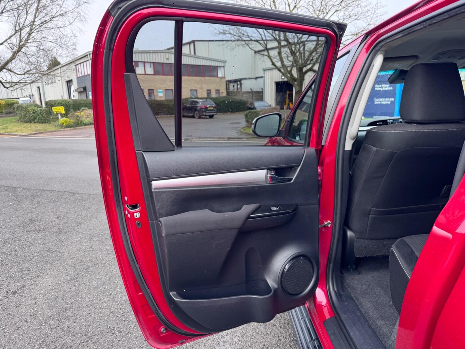 Used Toyota Hilux for sale - 77704961: Photo 36