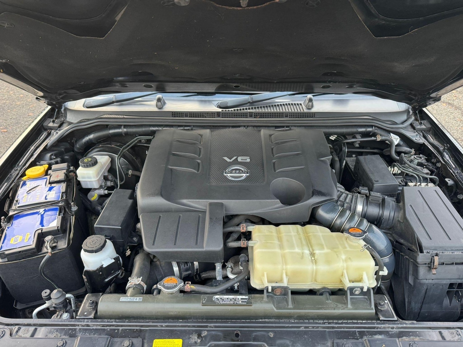 Used Nissan Navara 2012 for sale - 77305624: Photo 18