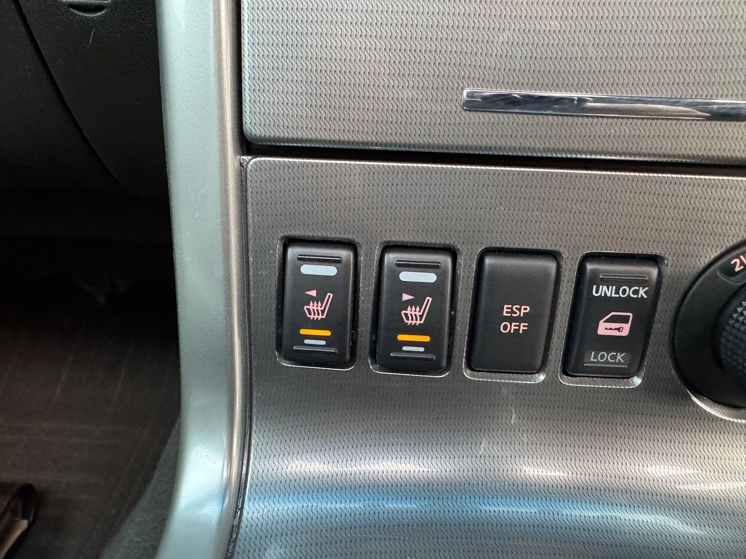 Used Nissan Navara 2012 for sale - 77305624: Photo 23