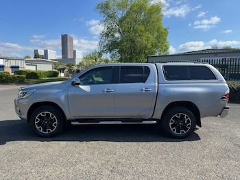 Used Toyota Hilux 2017 for sale - 78416336: Photo