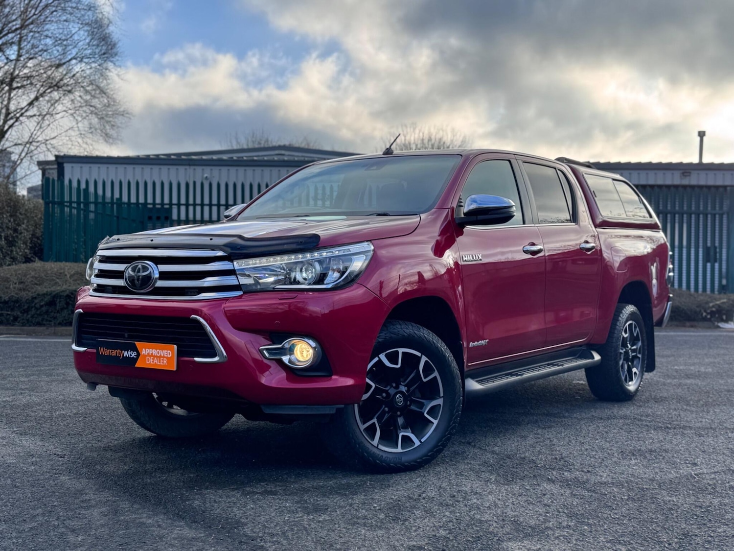 Used Toyota Hilux 2018 for sale - 77440651: Photo 3