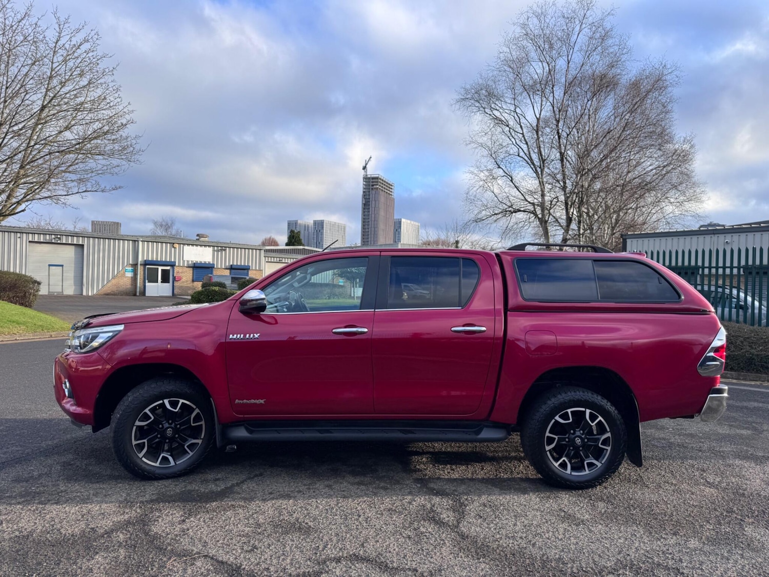 Used Toyota Hilux 2018 for sale - 77440651: Photo 4