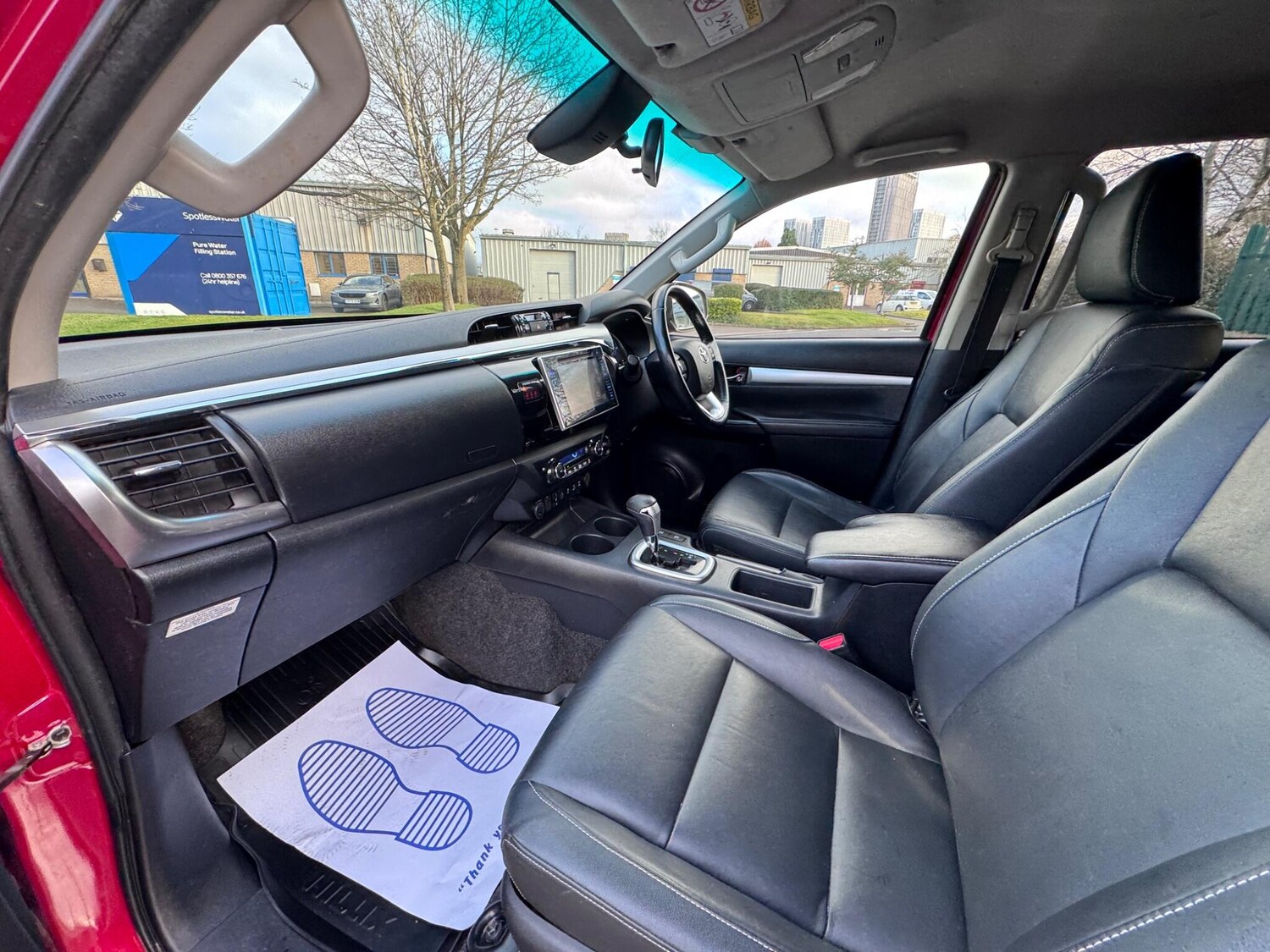 Used Toyota Hilux 2018 for sale - 77440651: Photo 41