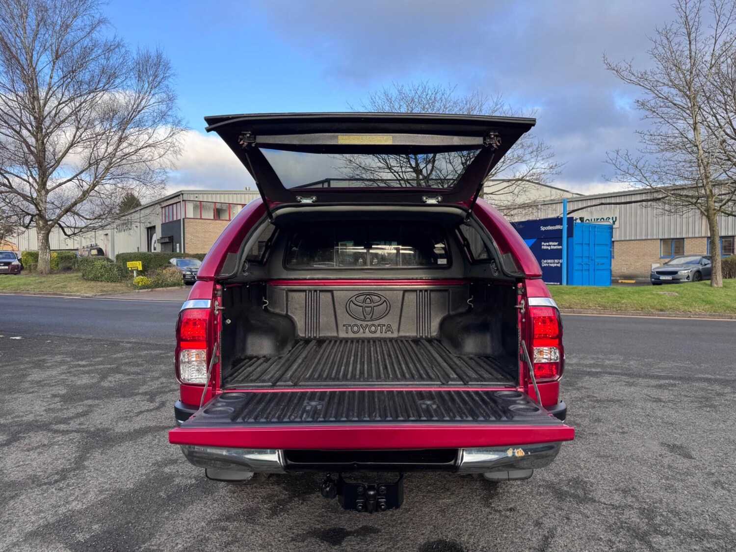 Used Toyota Hilux 2018 for sale - 77440651: Photo 8