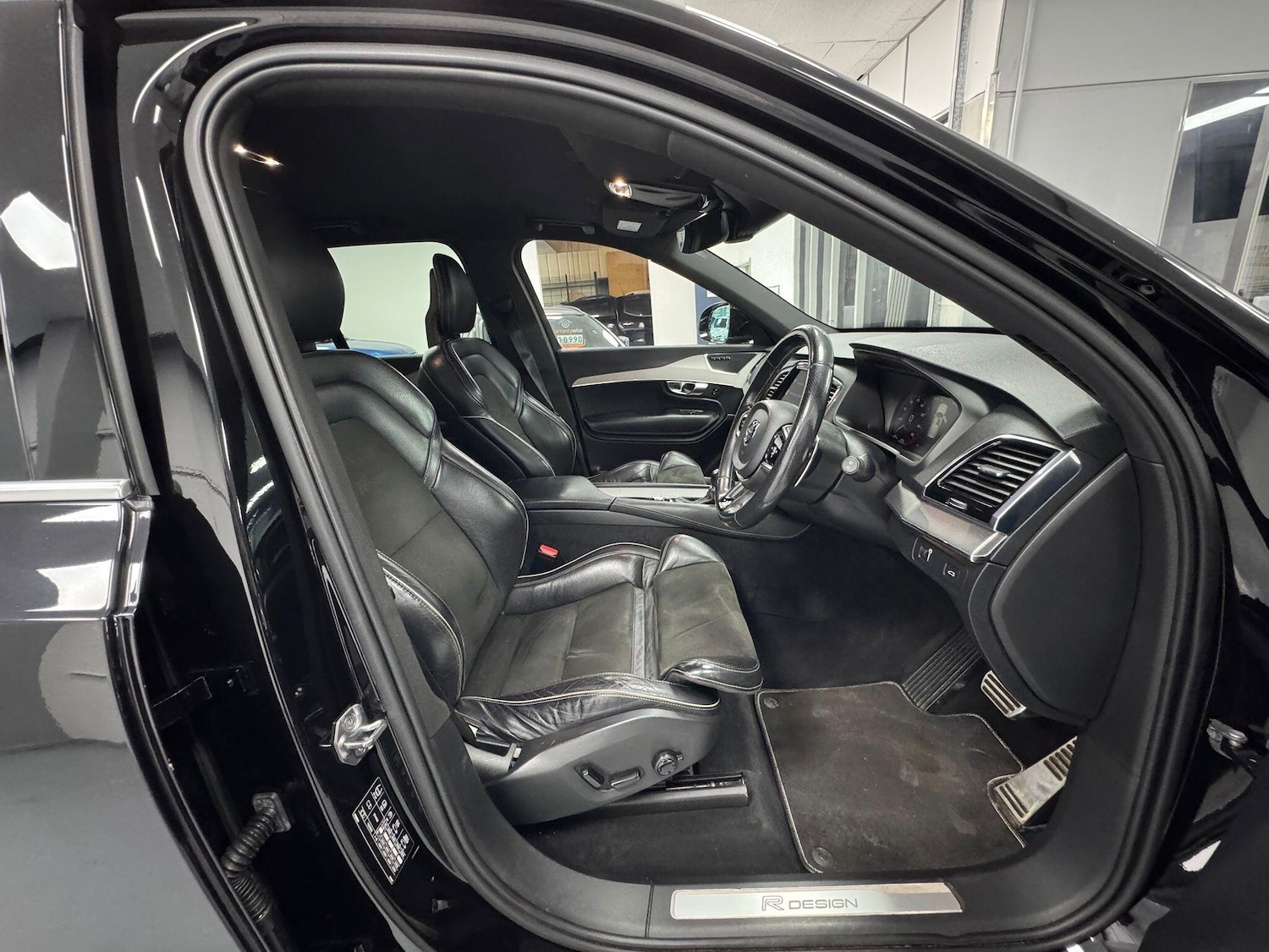 Used Volvo XC90 2017 for sale - 76591940: Photo 16