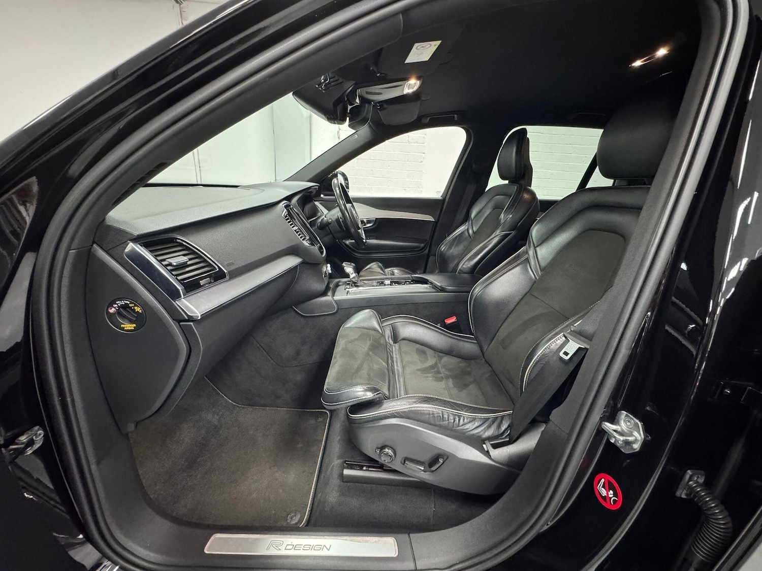 Used Volvo XC90 2017 for sale - 76591940: Photo 25