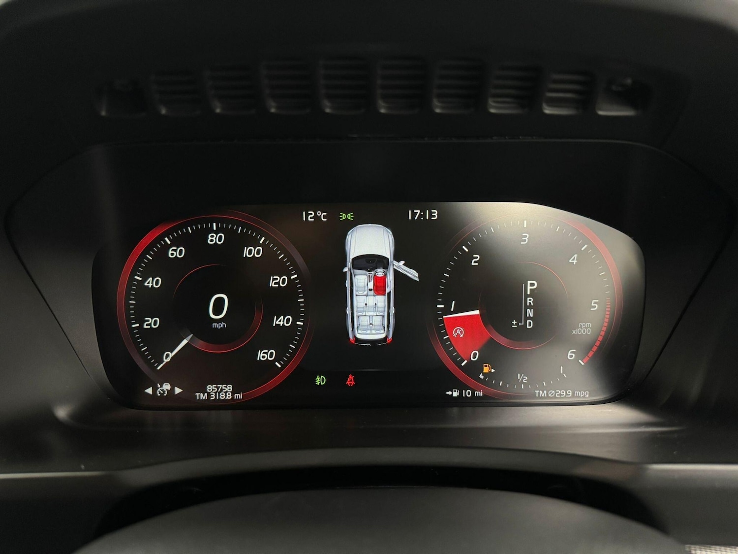 Used Volvo XC90 2017 for sale - 76591940: Photo 31