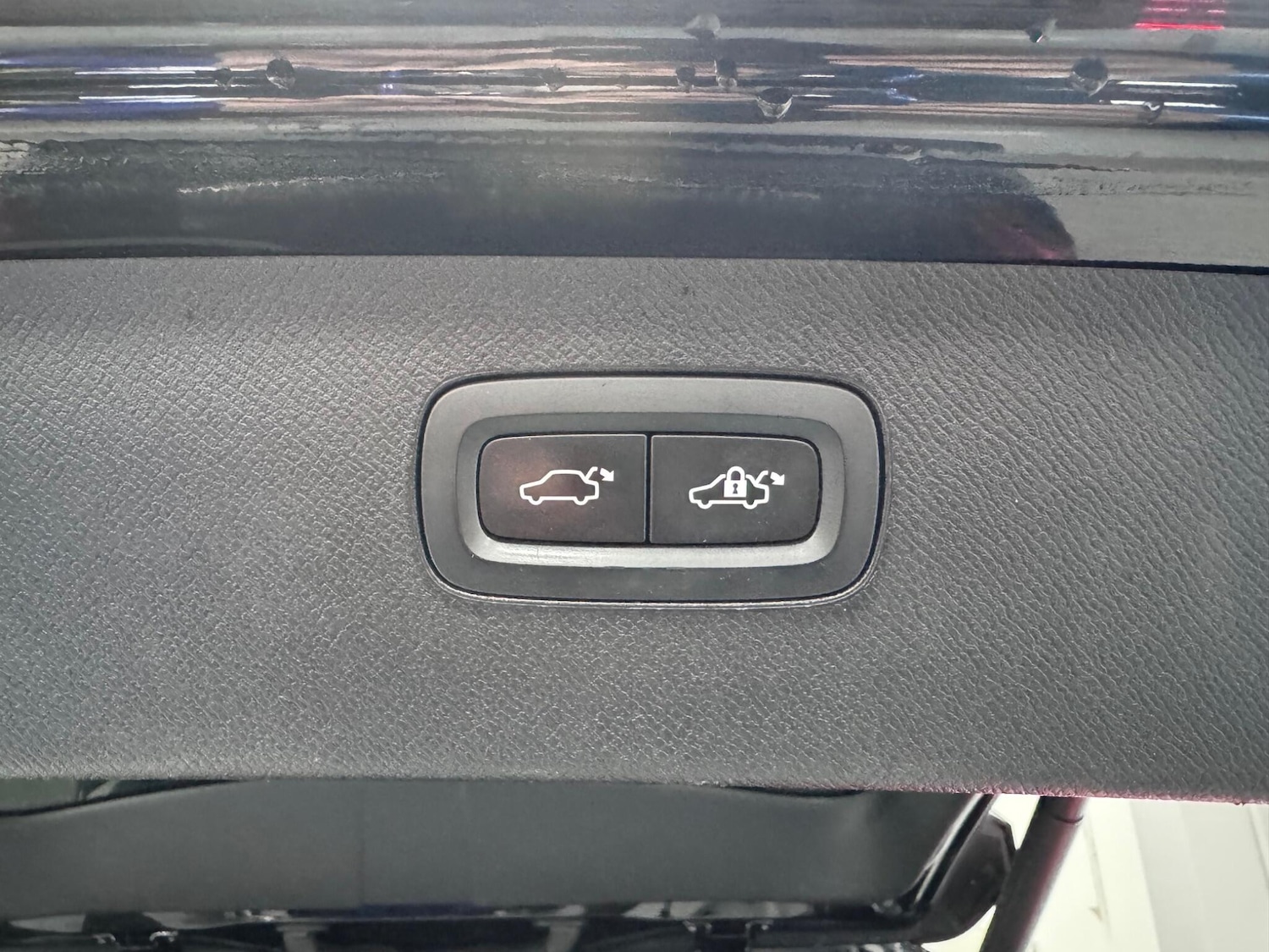 Used Volvo XC90 2017 for sale - 76591940: Photo 9