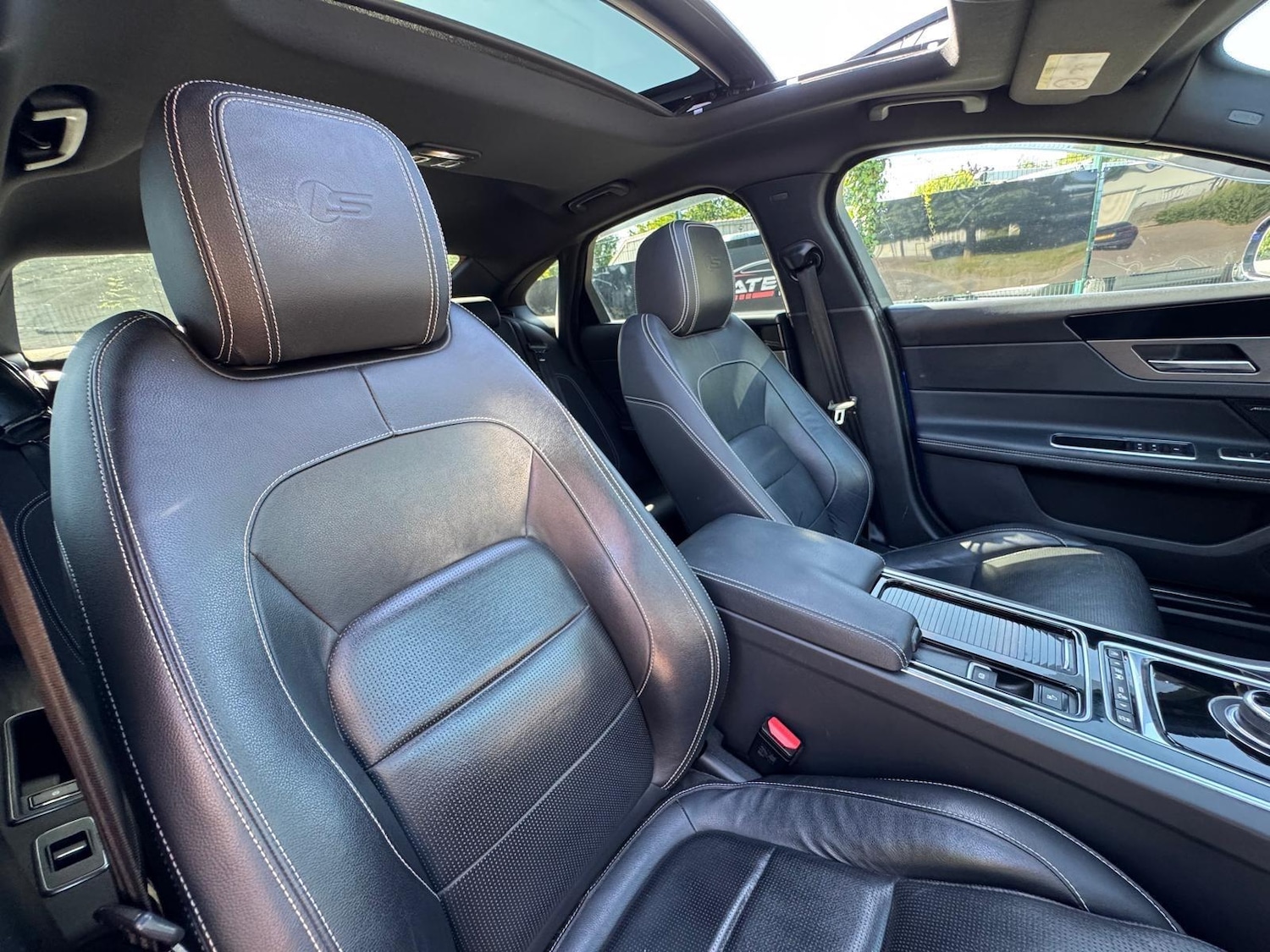 Used Jaguar XF 2016 for sale - 77216284: Photo 18