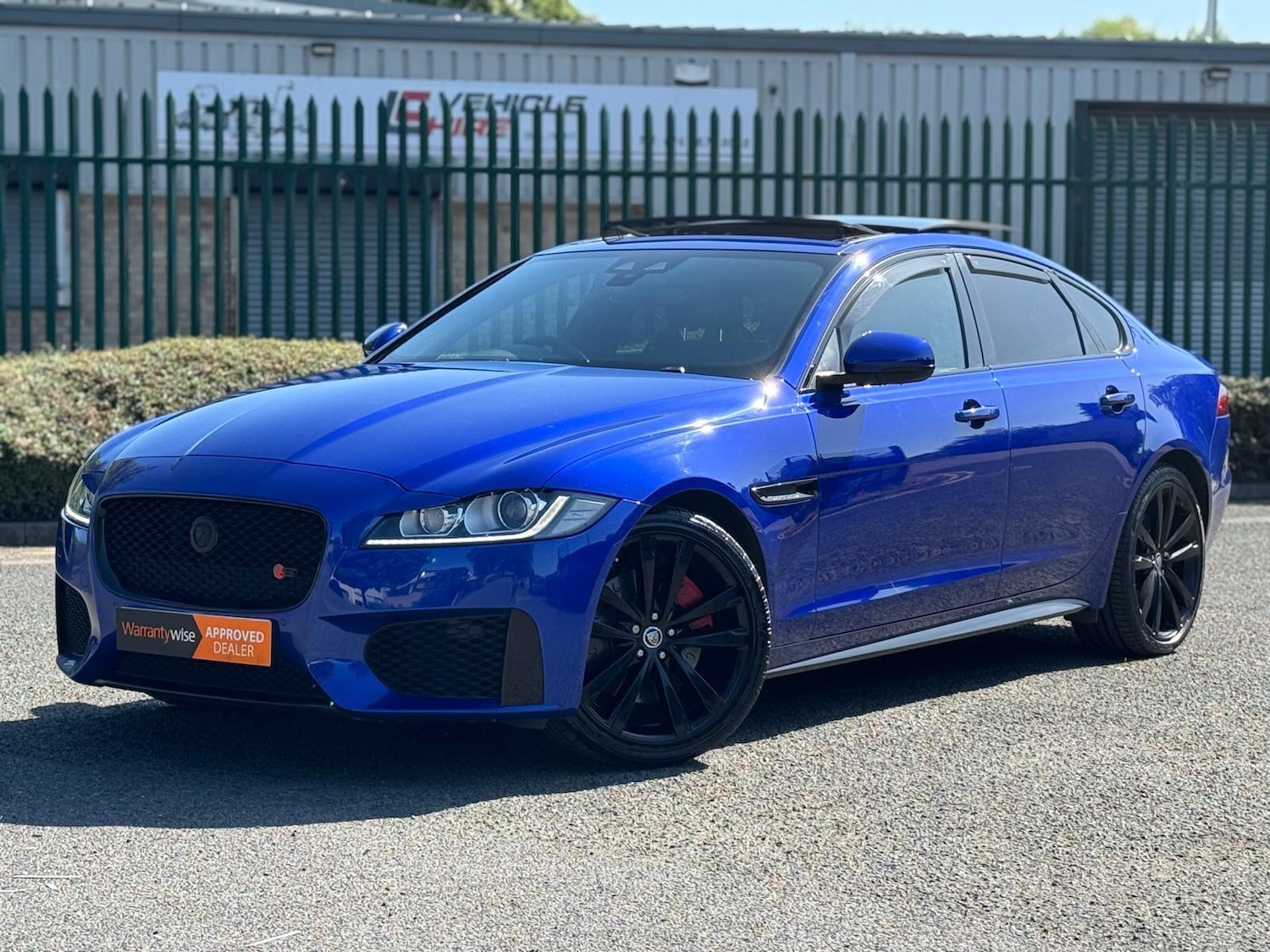 Used Jaguar XF 2016 for sale - 77216284: Photo 3