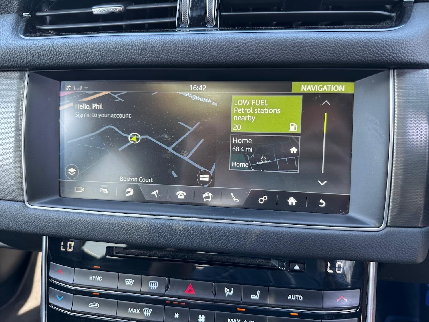 Used Jaguar XF 2016 for sale - 77216284: Photo 36