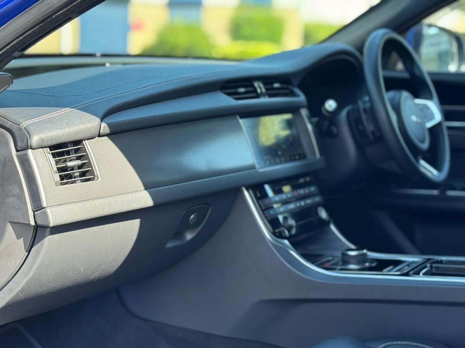 Used Jaguar XF 2016 for sale - 77216284: Photo 52