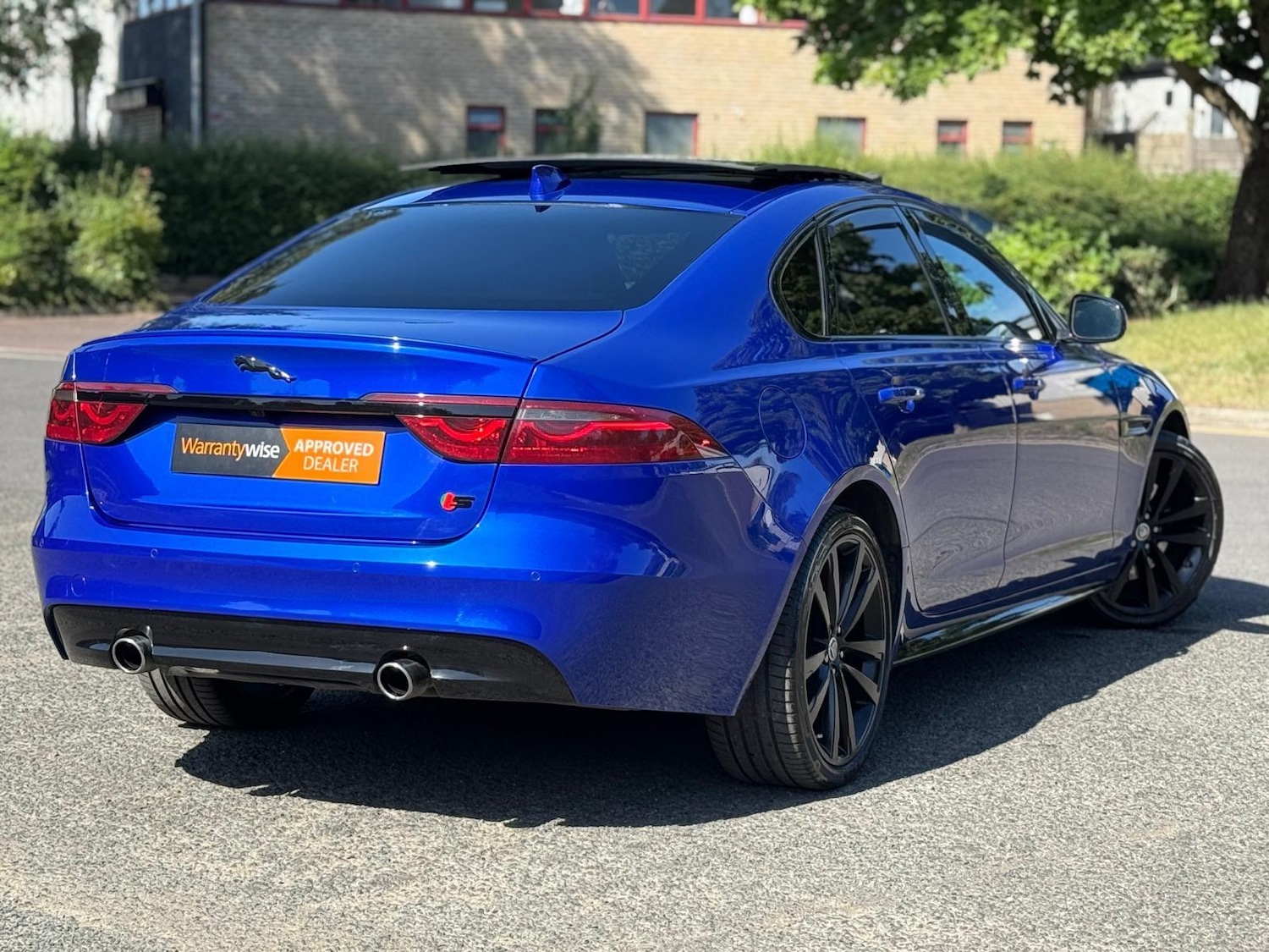 Used Jaguar XF 2016 for sale - 77216284: Photo 9