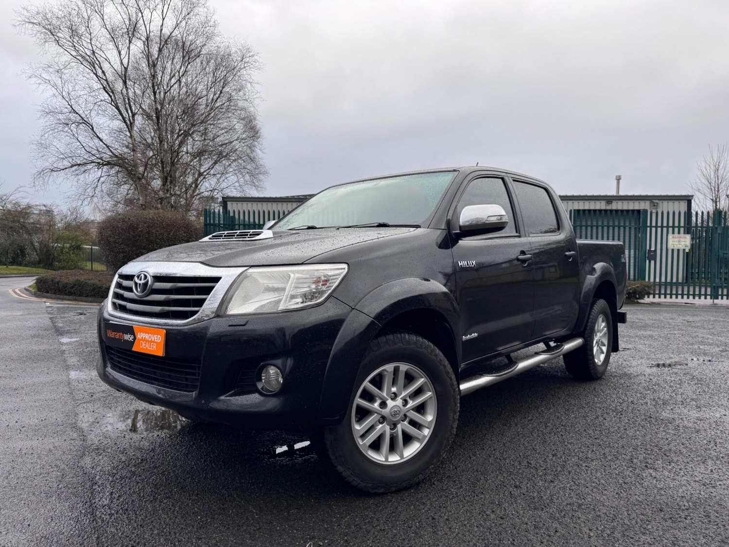 Used Toyota Hilux for sale - 77484214: Photo 15