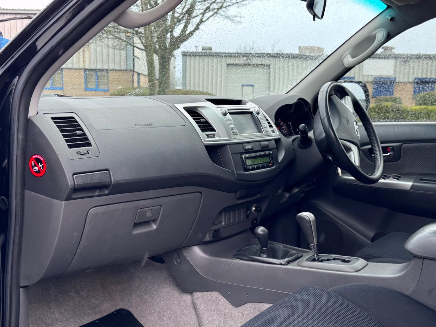 Used Toyota Hilux for sale - 77484214: Photo 19