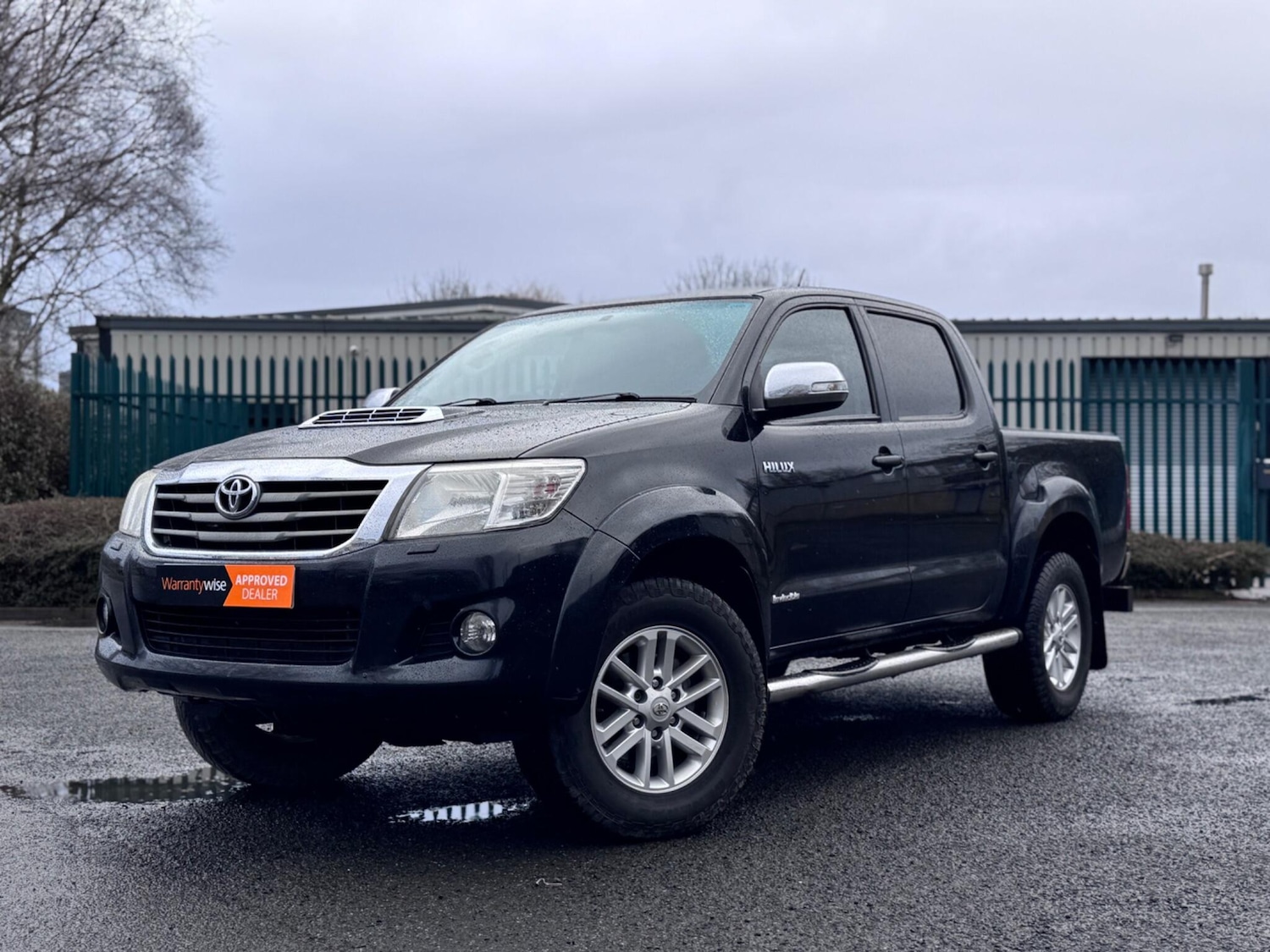 Used Toyota Hilux for sale - 77484214: Photo 3