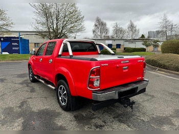 Used Toyota Hilux 2015 for sale - 76071968: Photo