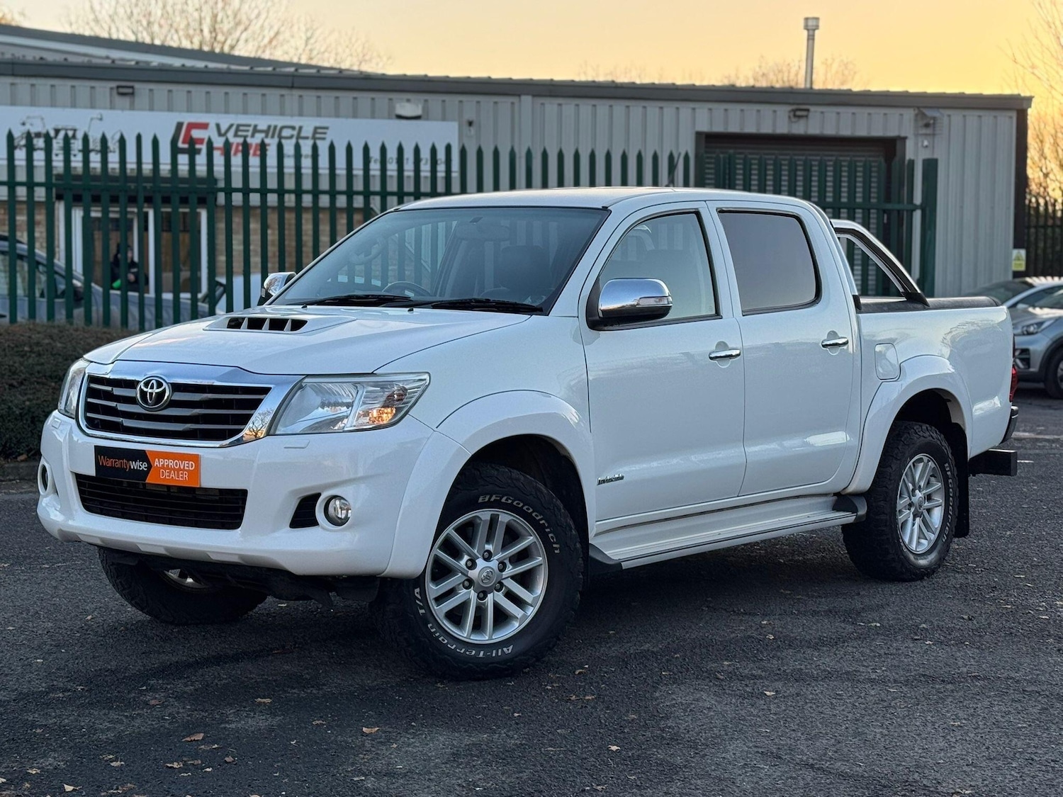 Used Toyota Hilux 2014 for sale - 76689592: Photo 3