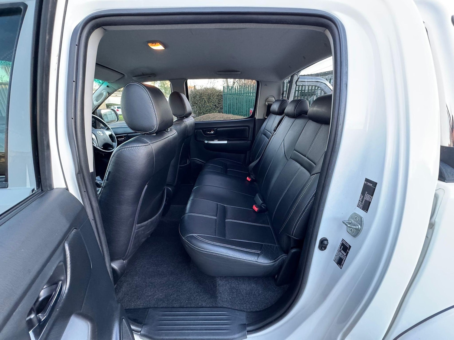 Used Toyota Hilux 2014 for sale - 76689592: Photo 35