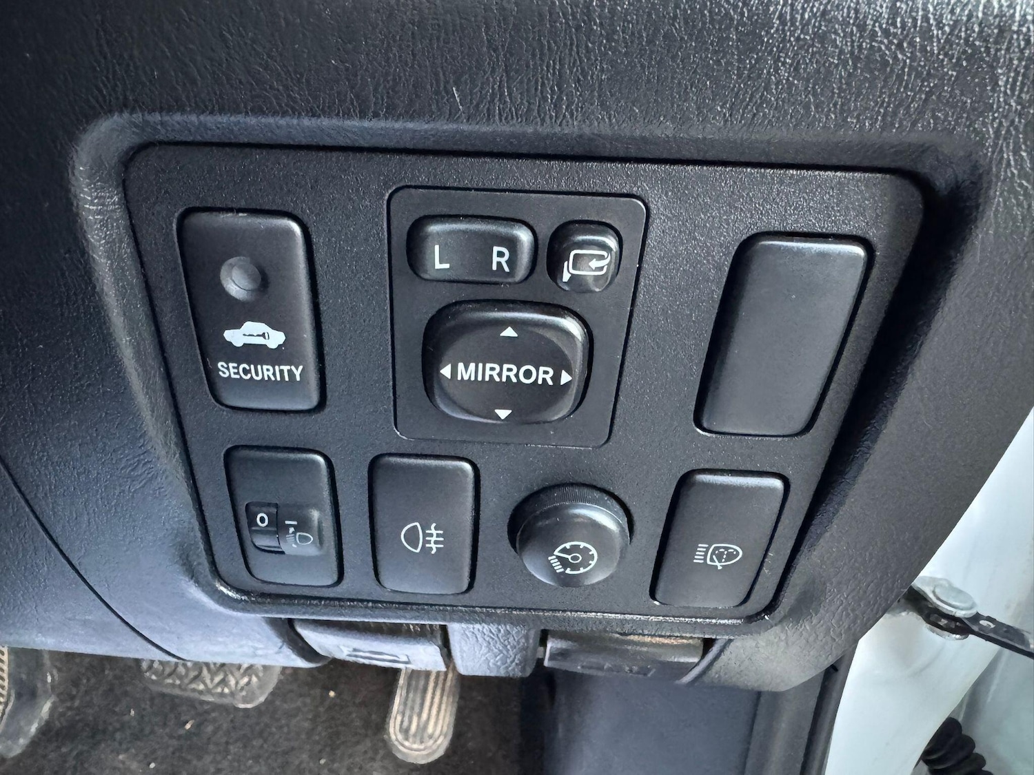 Used Toyota Hilux 2014 for sale - 76689592: Photo 36