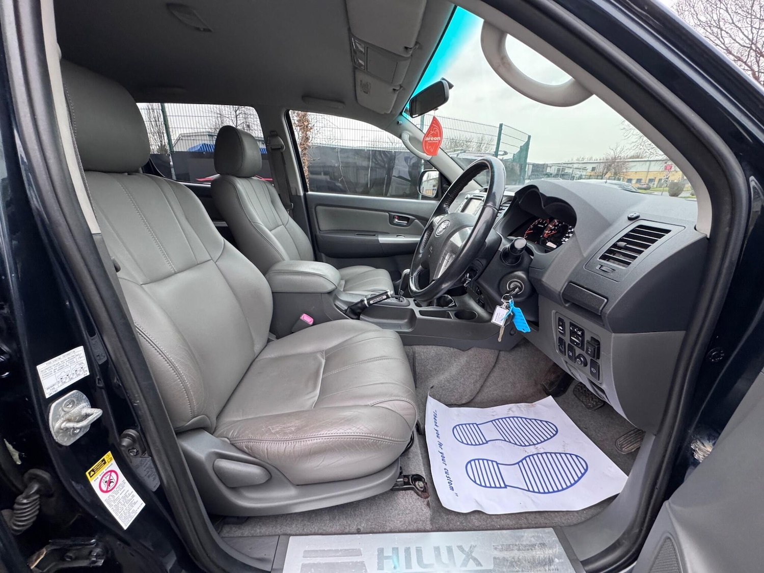 Used Toyota Hilux 2012 for sale - 77229514: Photo 18