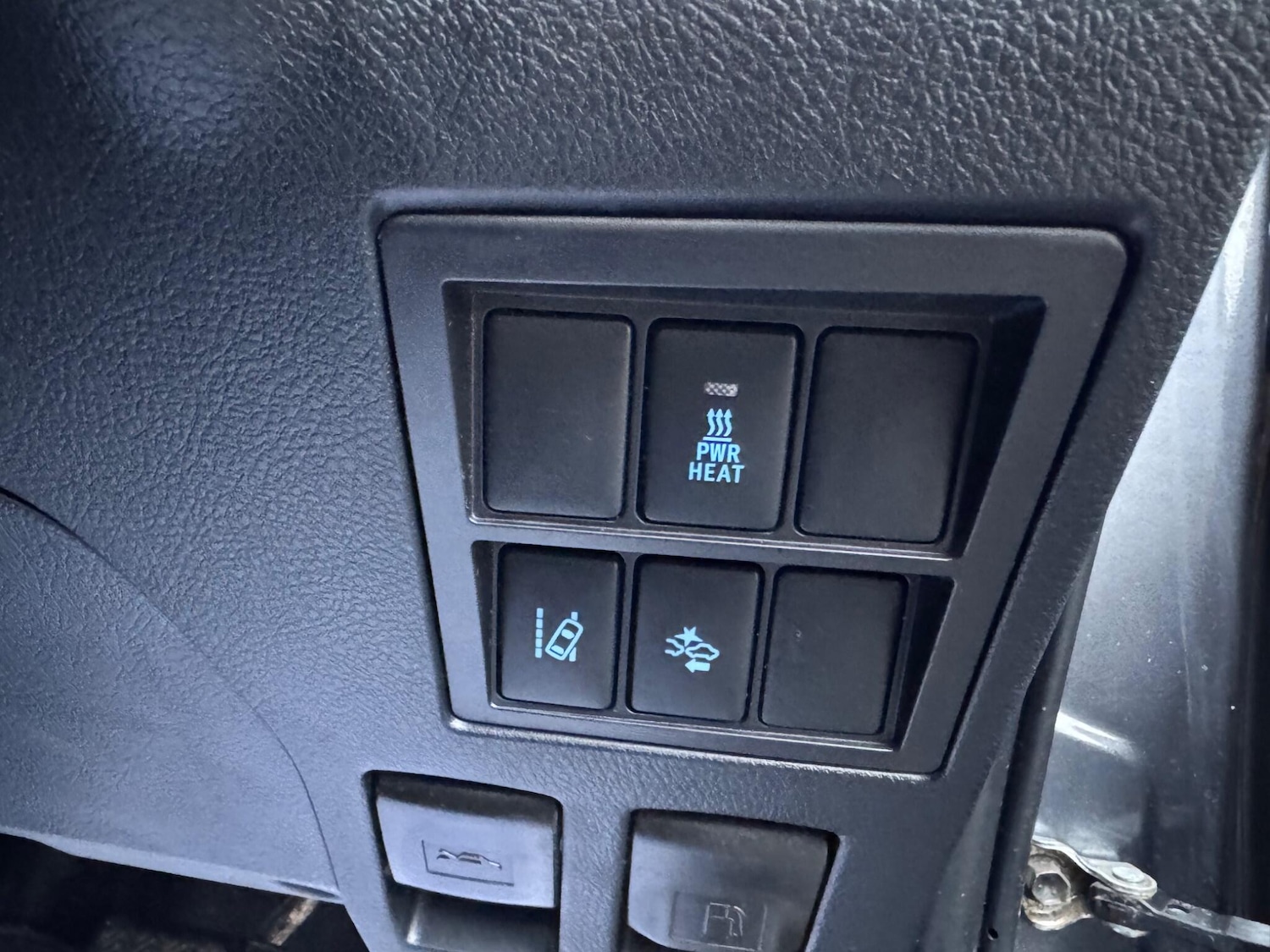 Used Toyota Hilux 2017 for sale - 77484195: Photo 22