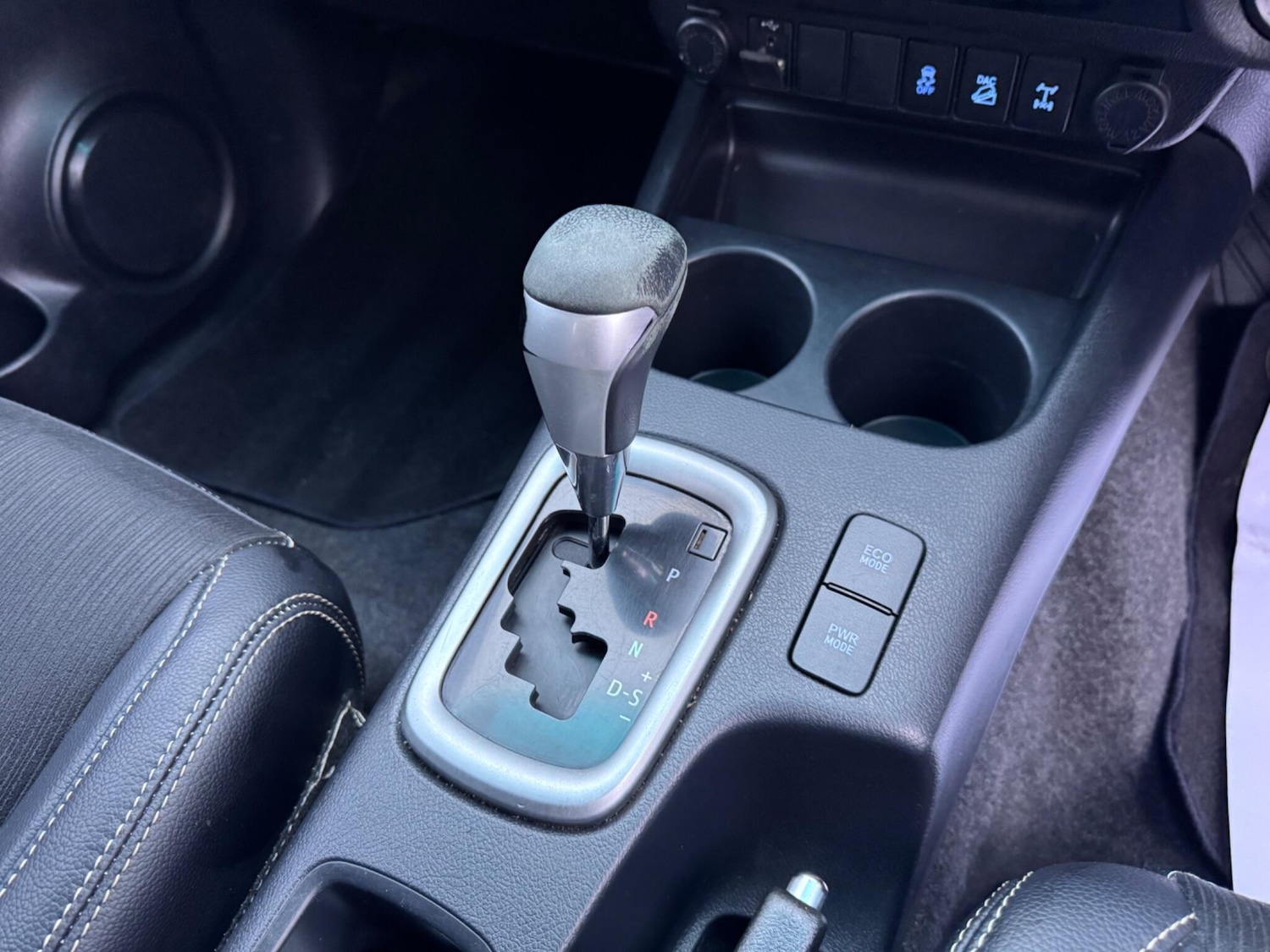 Used Toyota Hilux 2017 for sale - 77484195: Photo 25