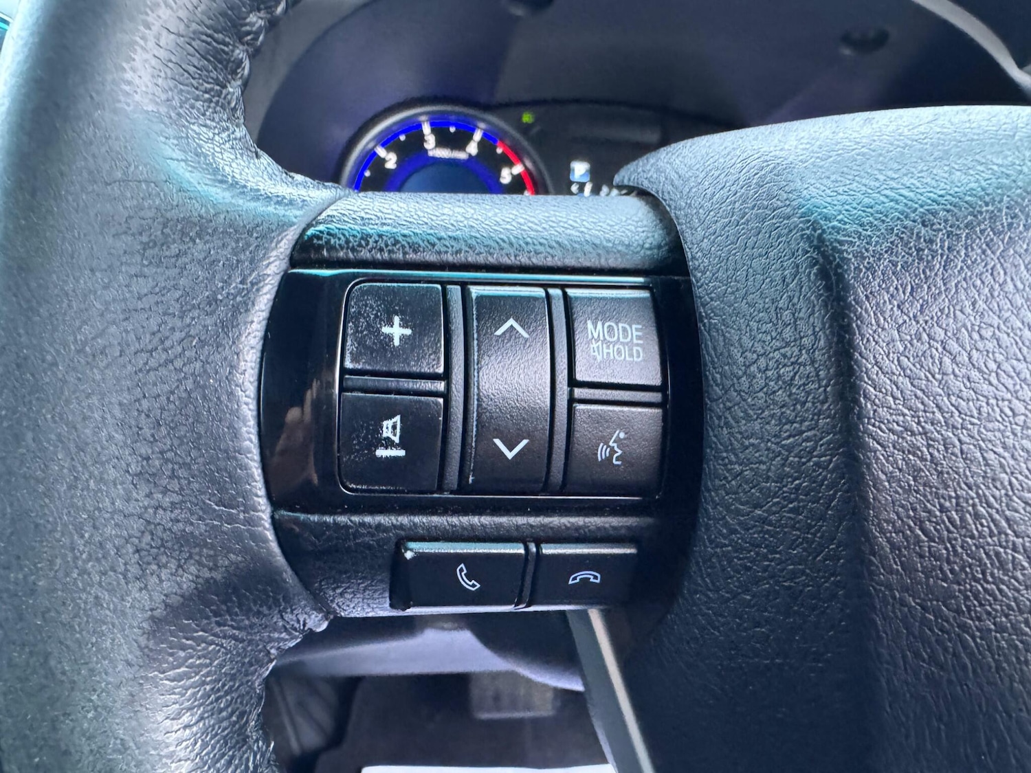 Used Toyota Hilux 2017 for sale - 77484195: Photo 28