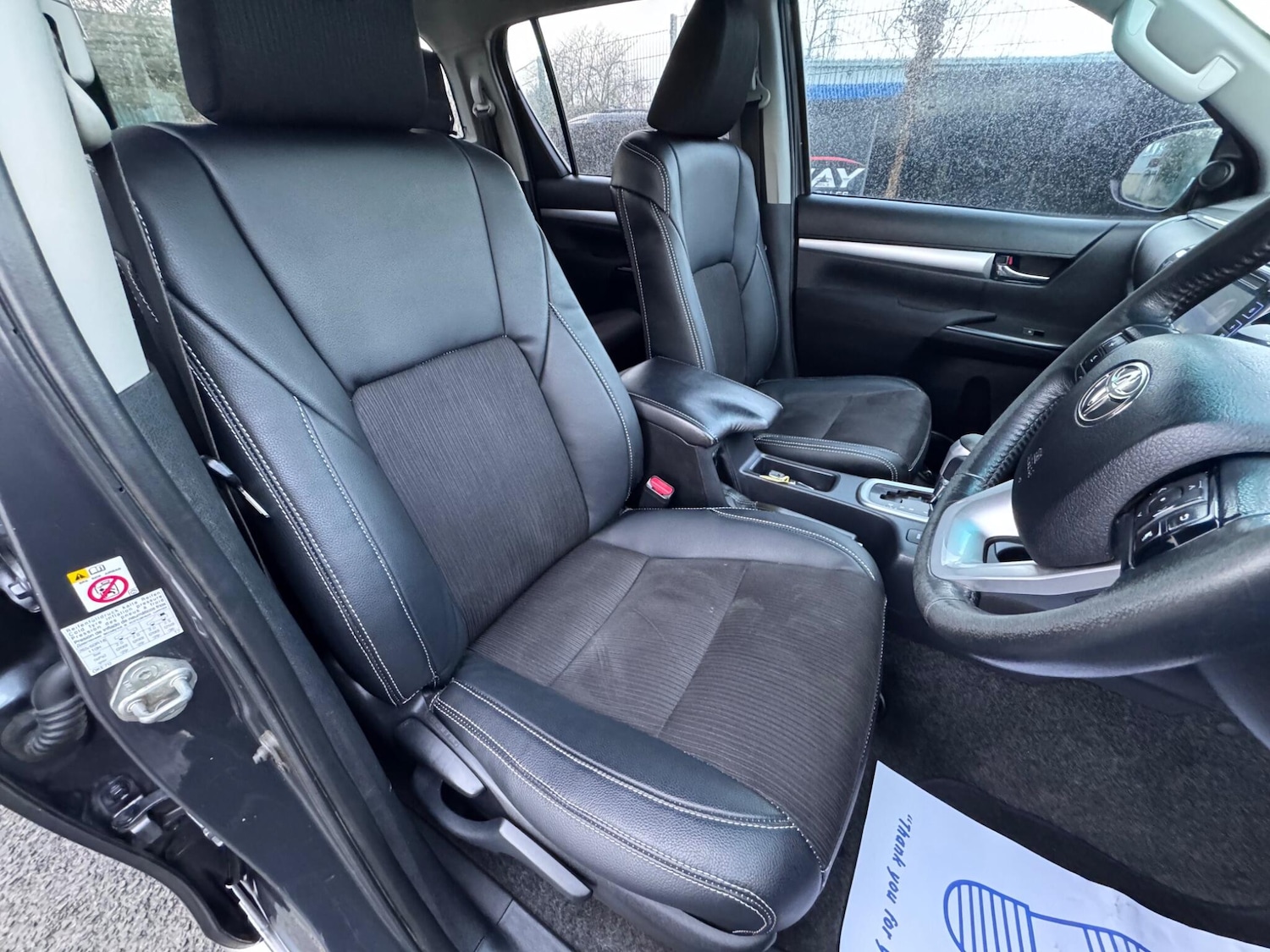 Used Toyota Hilux 2017 for sale - 77484195: Photo 33