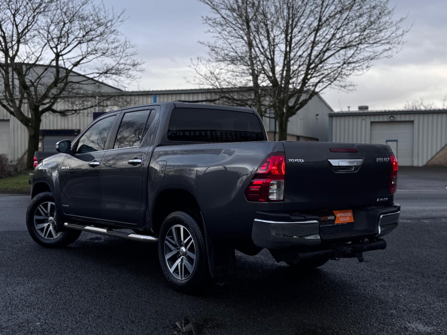 Used Toyota Hilux 2017 for sale - 77484195: Photo 5