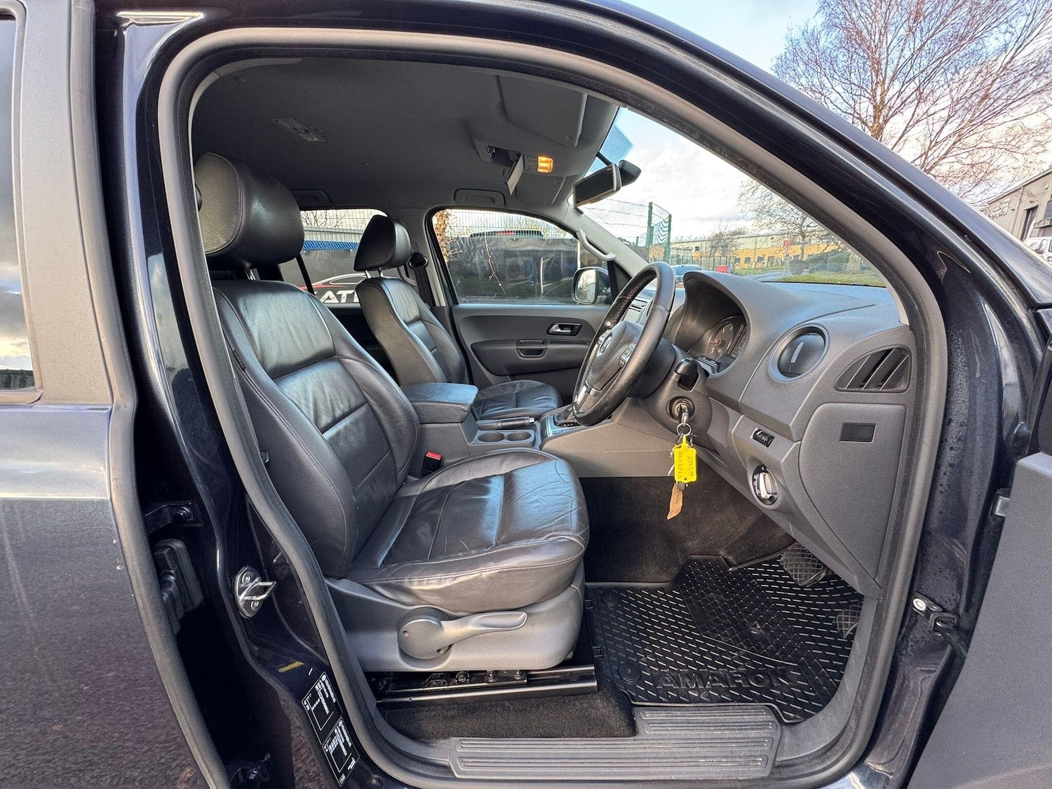 Used Volkswagen Amarok 2014 for sale - 77020976: Photo 21