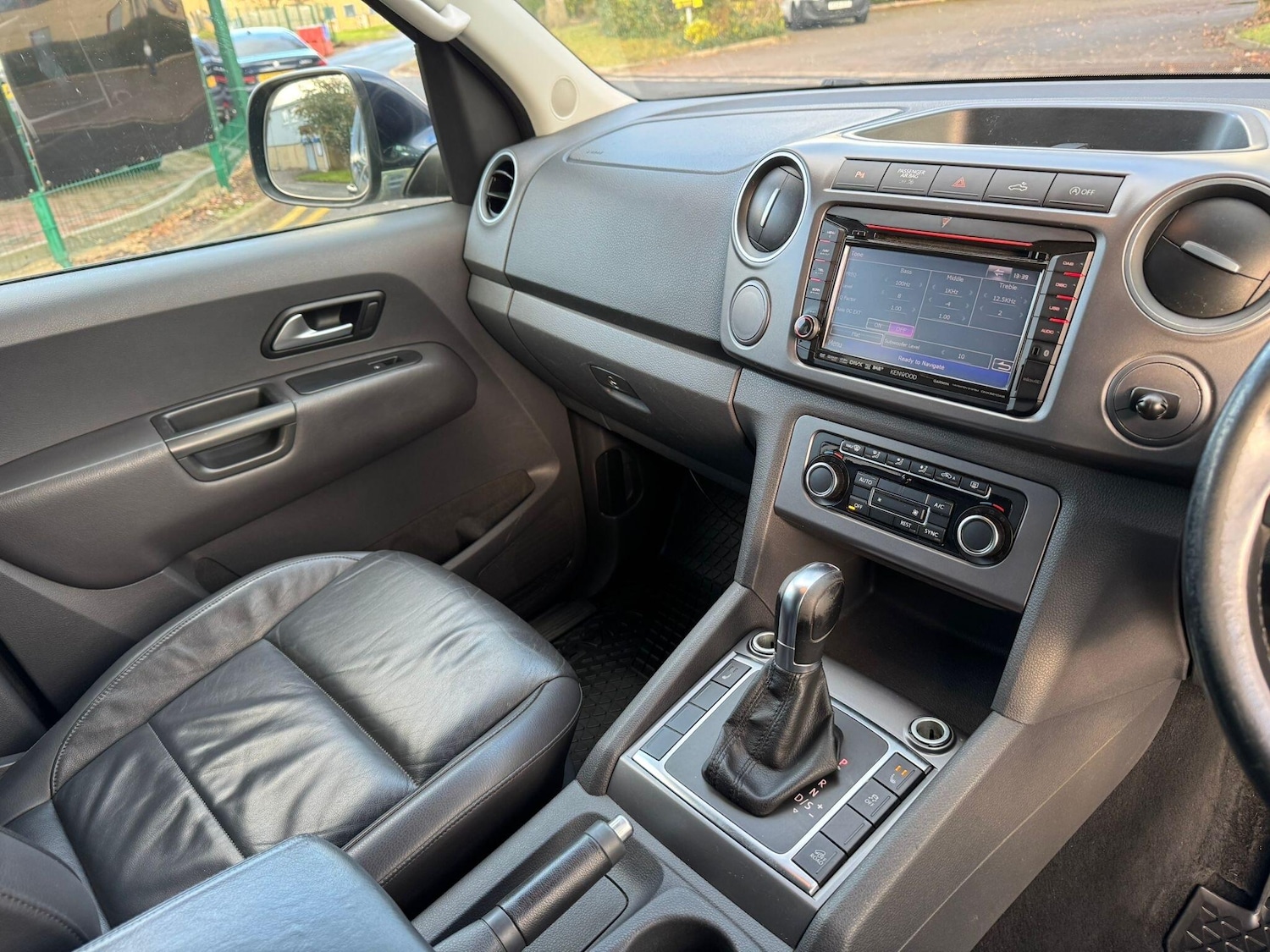 Used Volkswagen Amarok 2014 for sale - 77020976: Photo 24