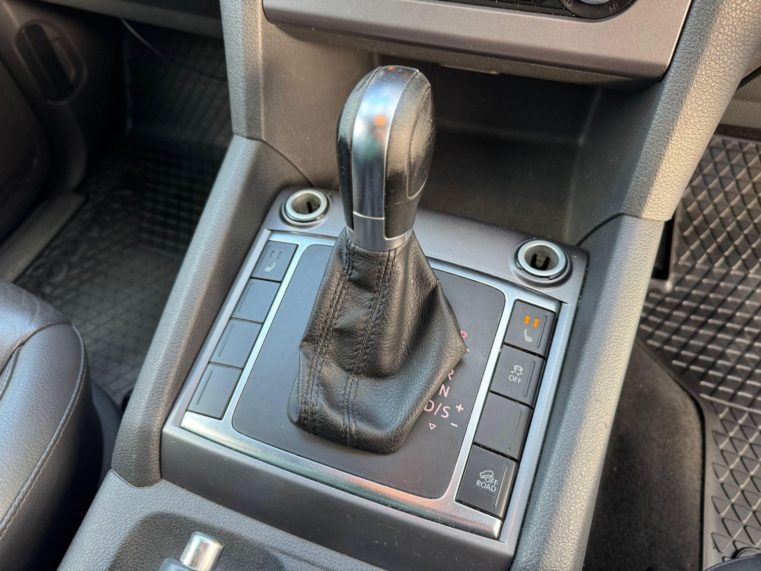 Used Volkswagen Amarok 2014 for sale - 77020976: Photo 28