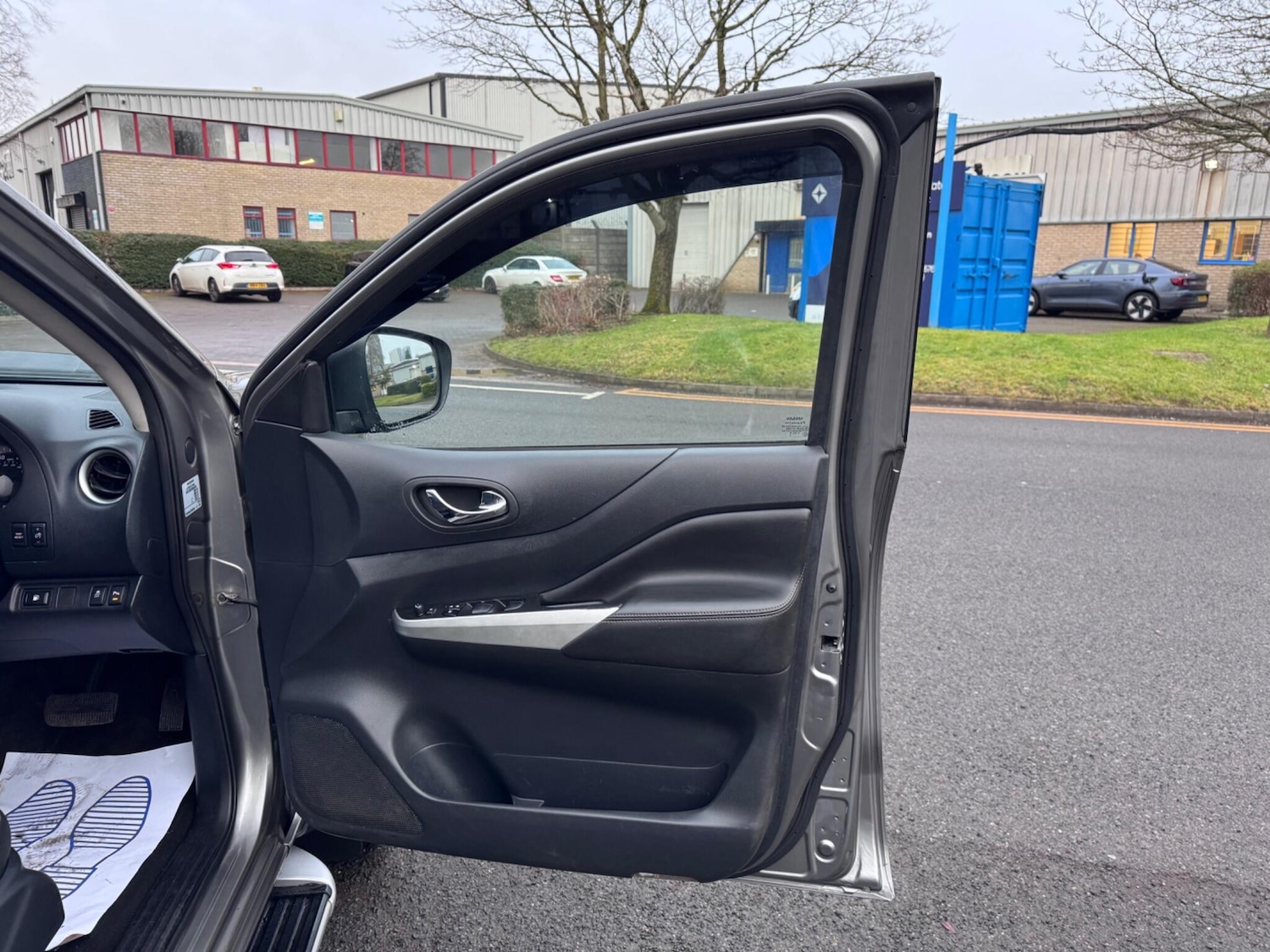 Used Nissan Navara 2017 for sale - 77215280: Photo 16