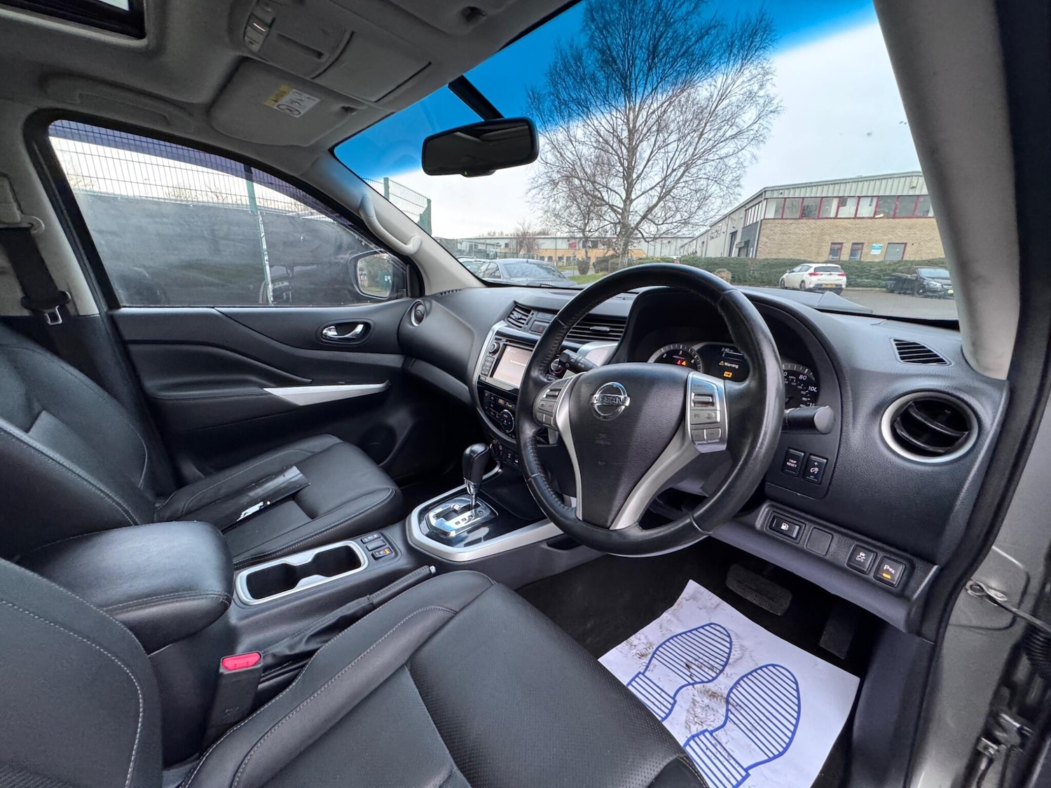 Used Nissan Navara 2017 for sale - 77215280: Photo 21