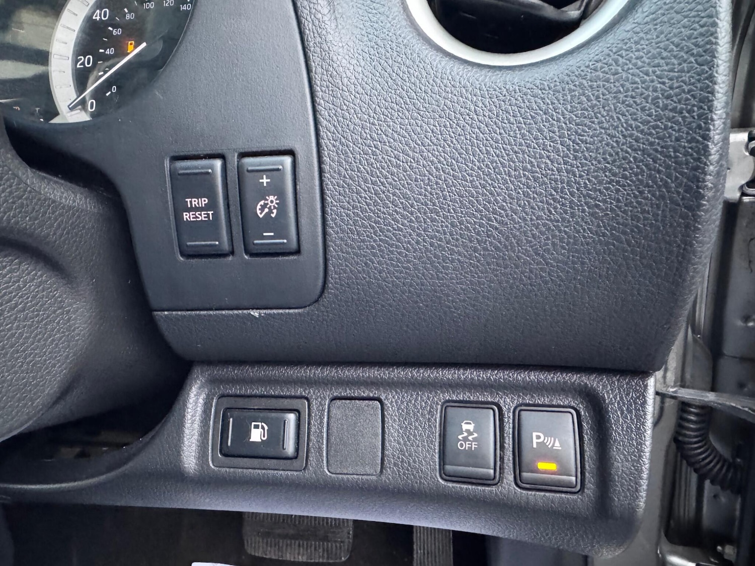 Used Nissan Navara 2017 for sale - 77215280: Photo 22