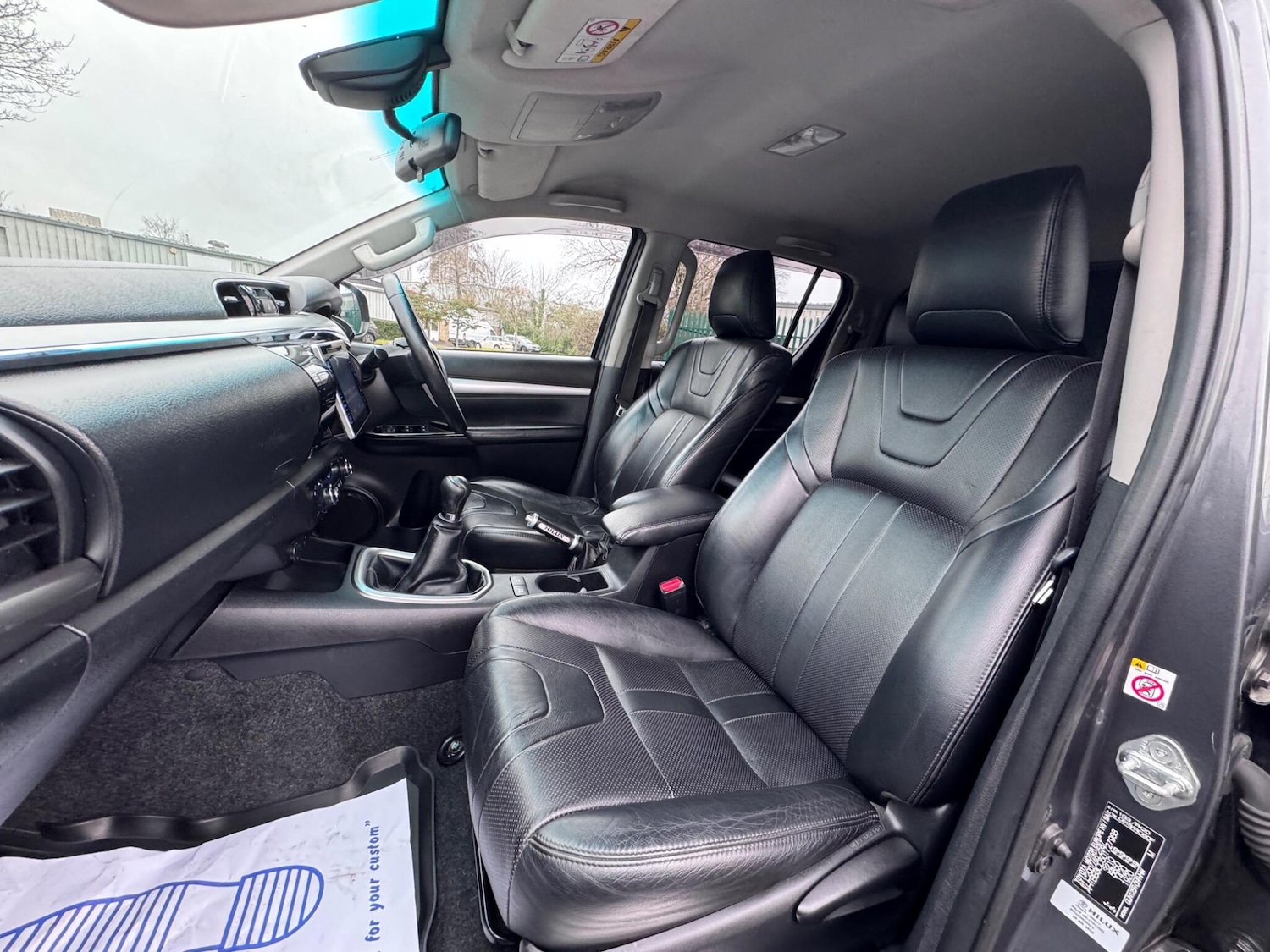 Used Toyota Hilux 2016 for sale - 77216198: Photo 18